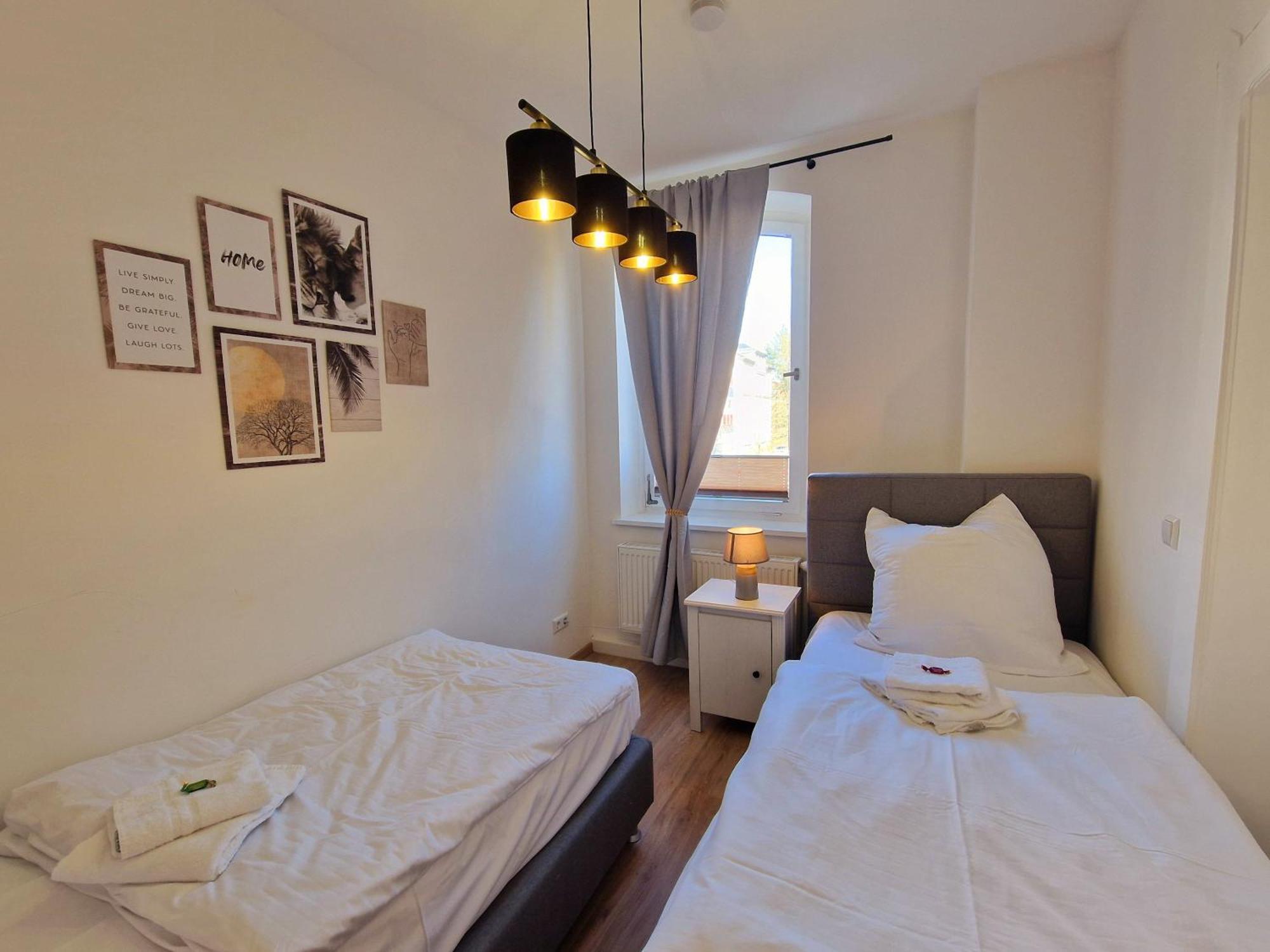 Grosse 3-Zimmer Wohnung - Zentral-Coburg - Kostenloser Parkplatz Εξωτερικό φωτογραφία