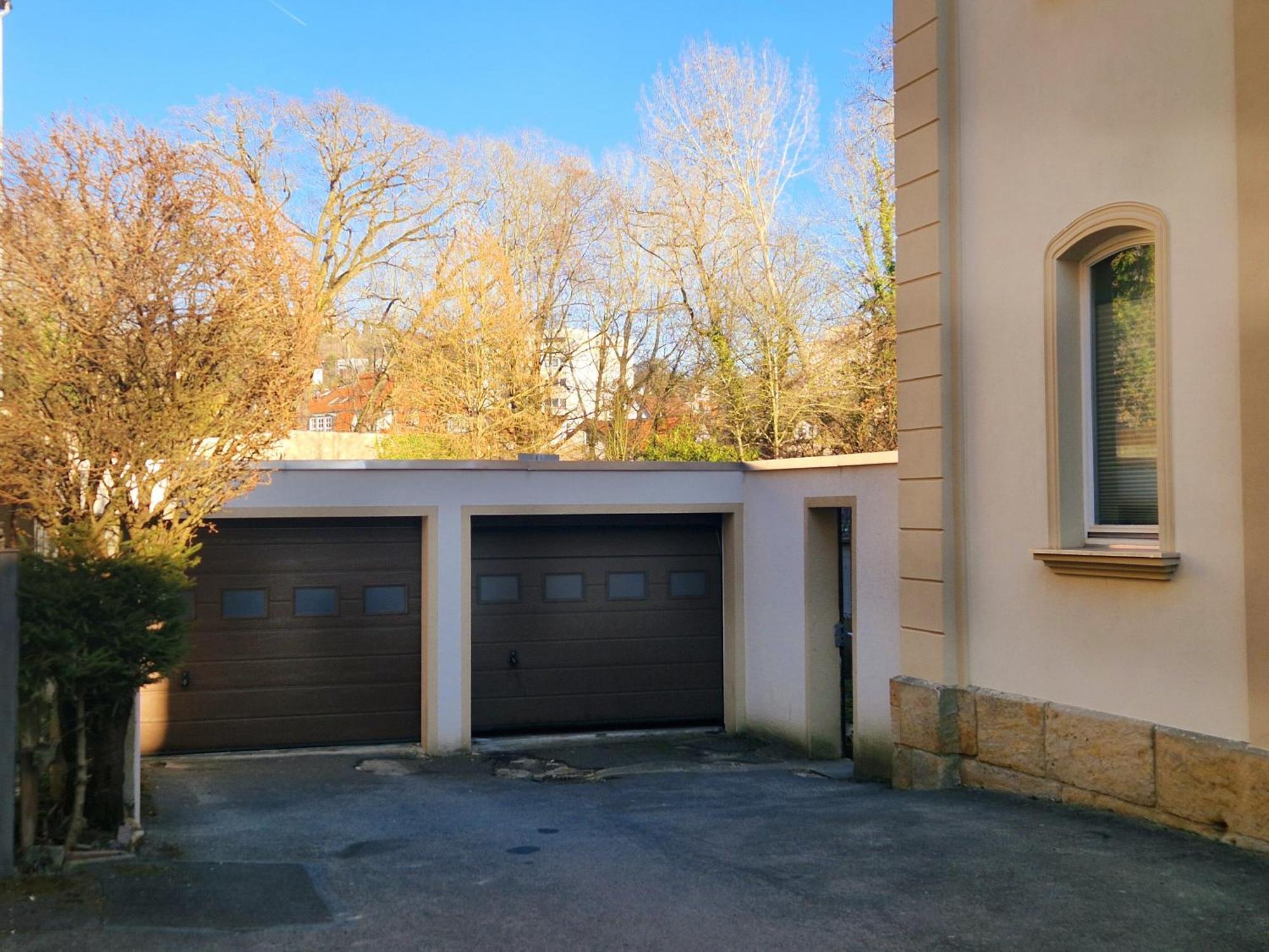 Grosse 3-Zimmer Wohnung - Zentral-Coburg - Kostenloser Parkplatz Εξωτερικό φωτογραφία